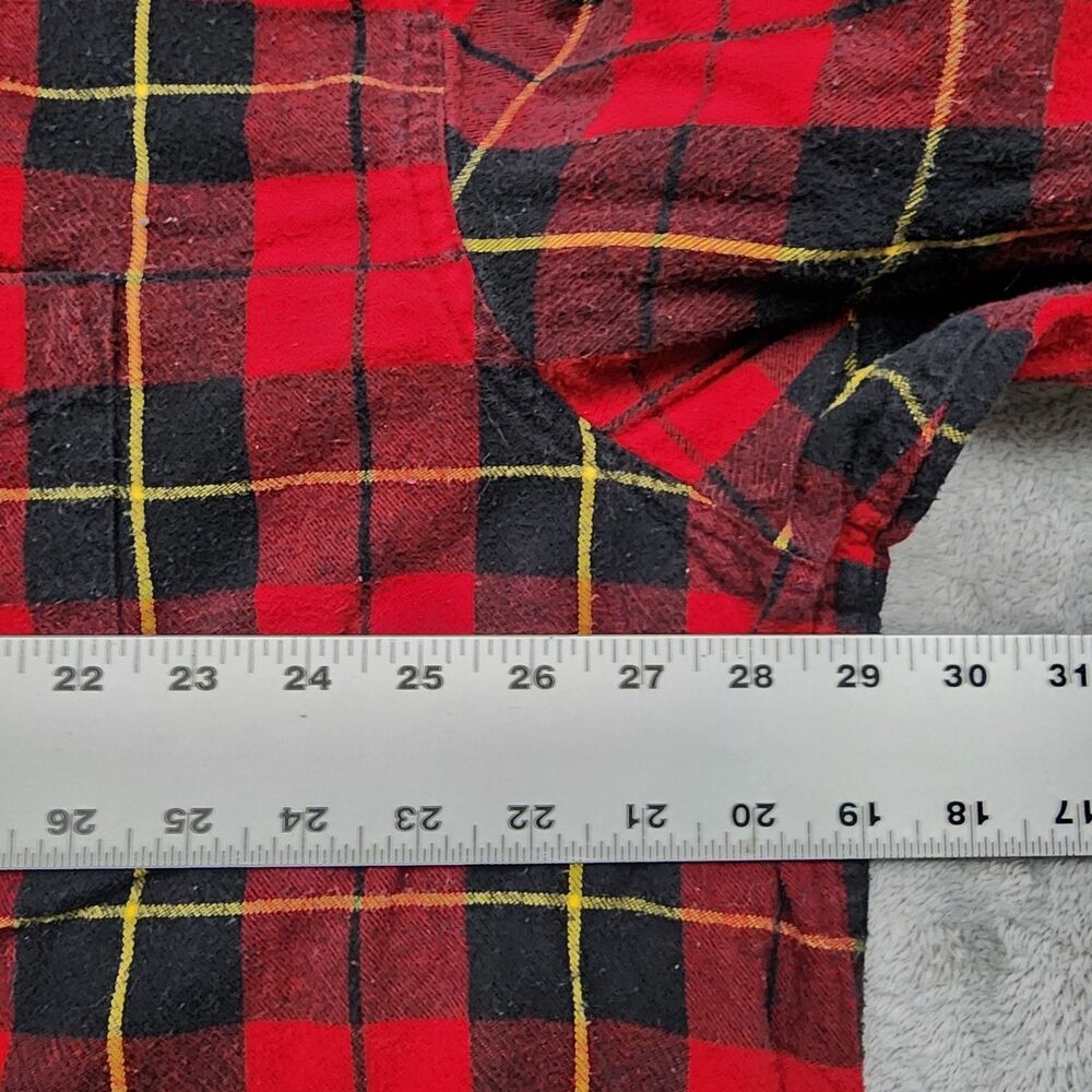 L.L. Bean Men’s XXL Red Black Plaid Flannel Button Up Traditional Fit Cotton - Picture 6 of 7